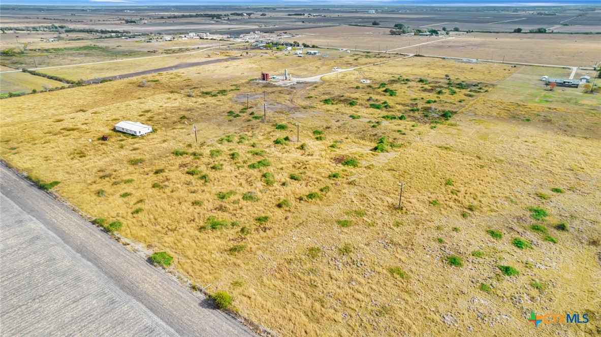 main property photo 12