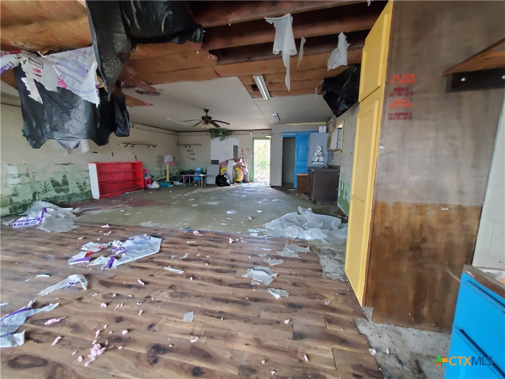 main property photo 15