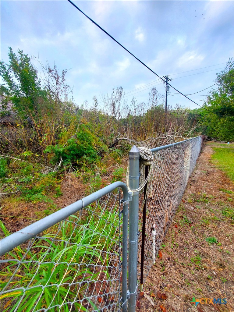 main property photo 7
