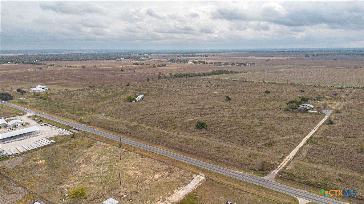 main property photo 36