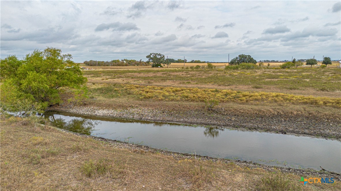 main property photo 39