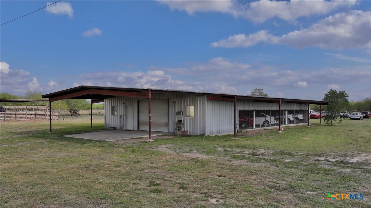 main property photo 11