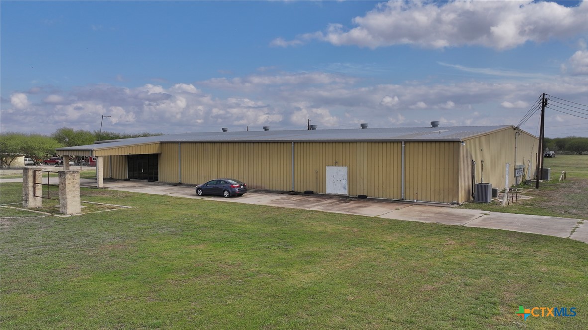 main property photo 4