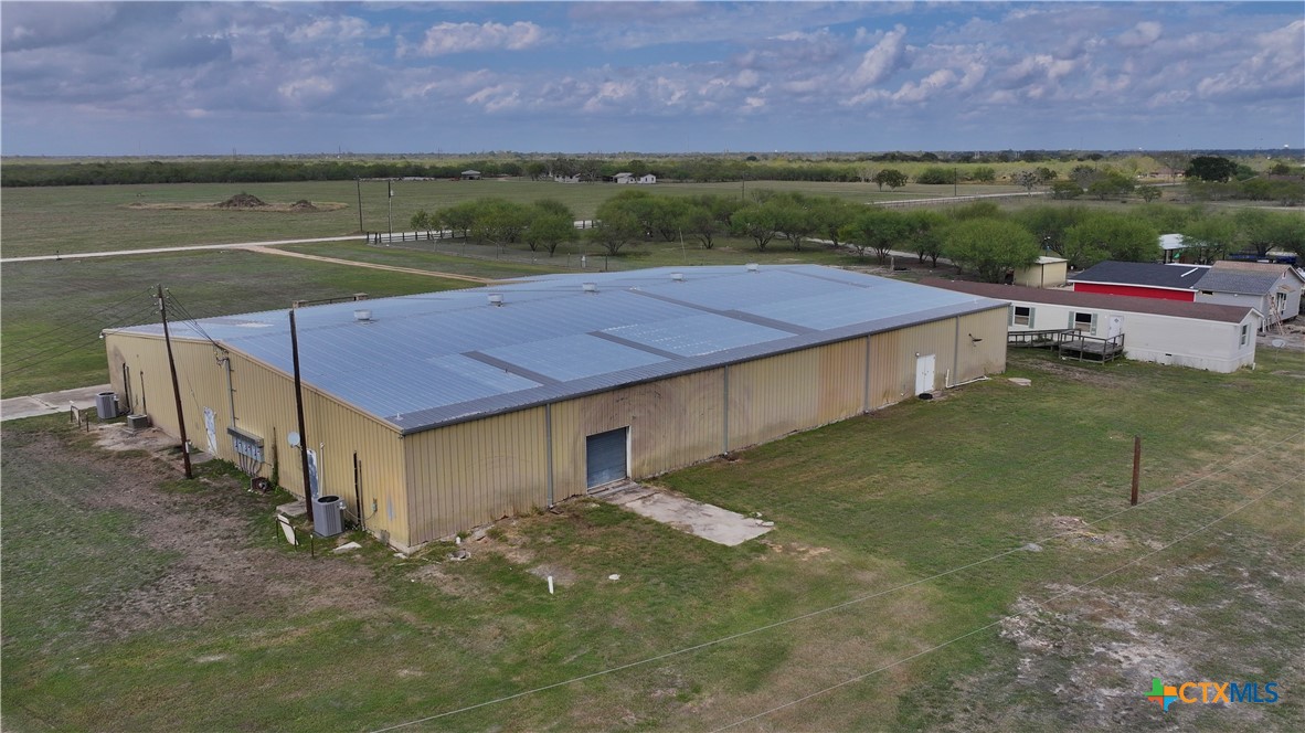 main property photo 8