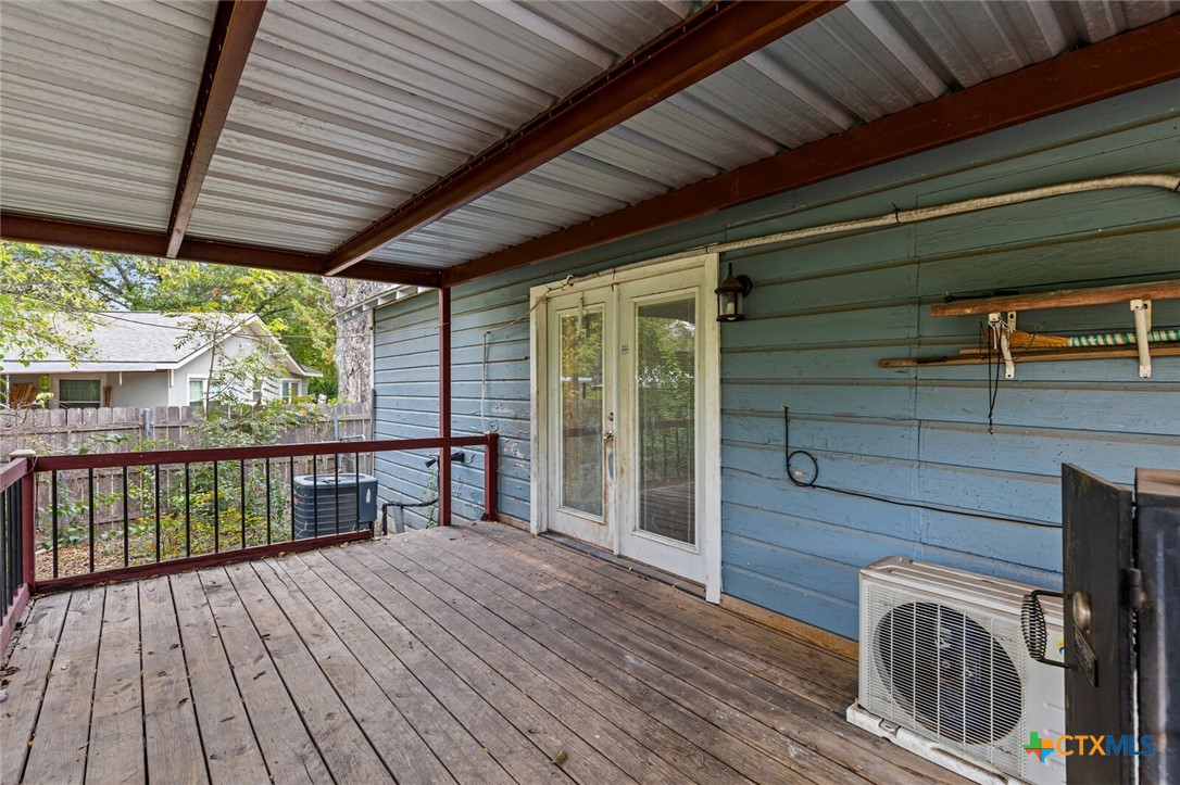 main property photo 18