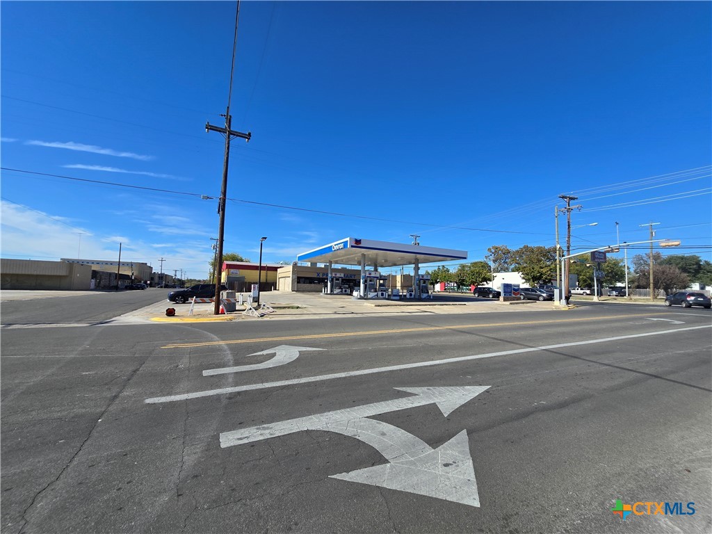 main property photo 19