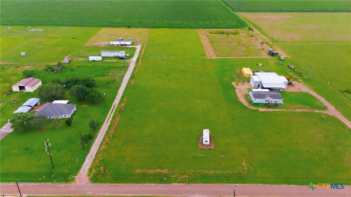 main property photo 5