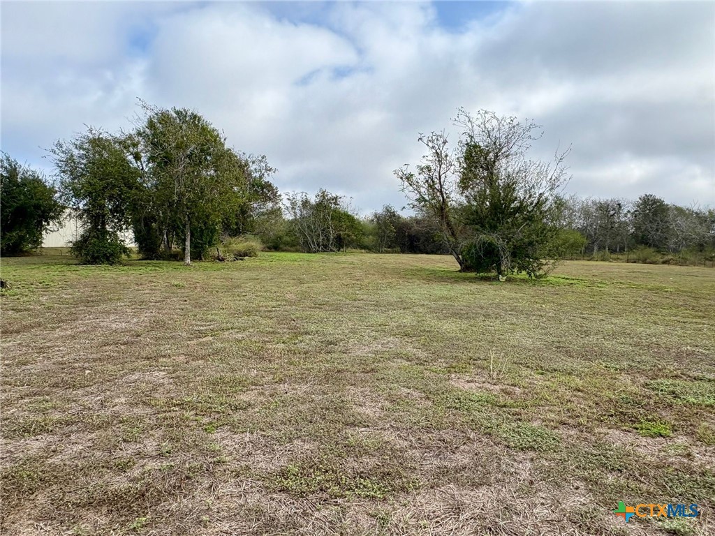 main property photo 11
