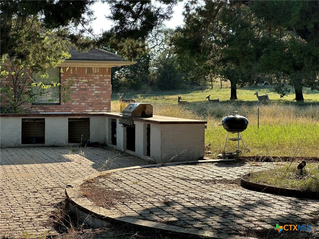 main property photo 12