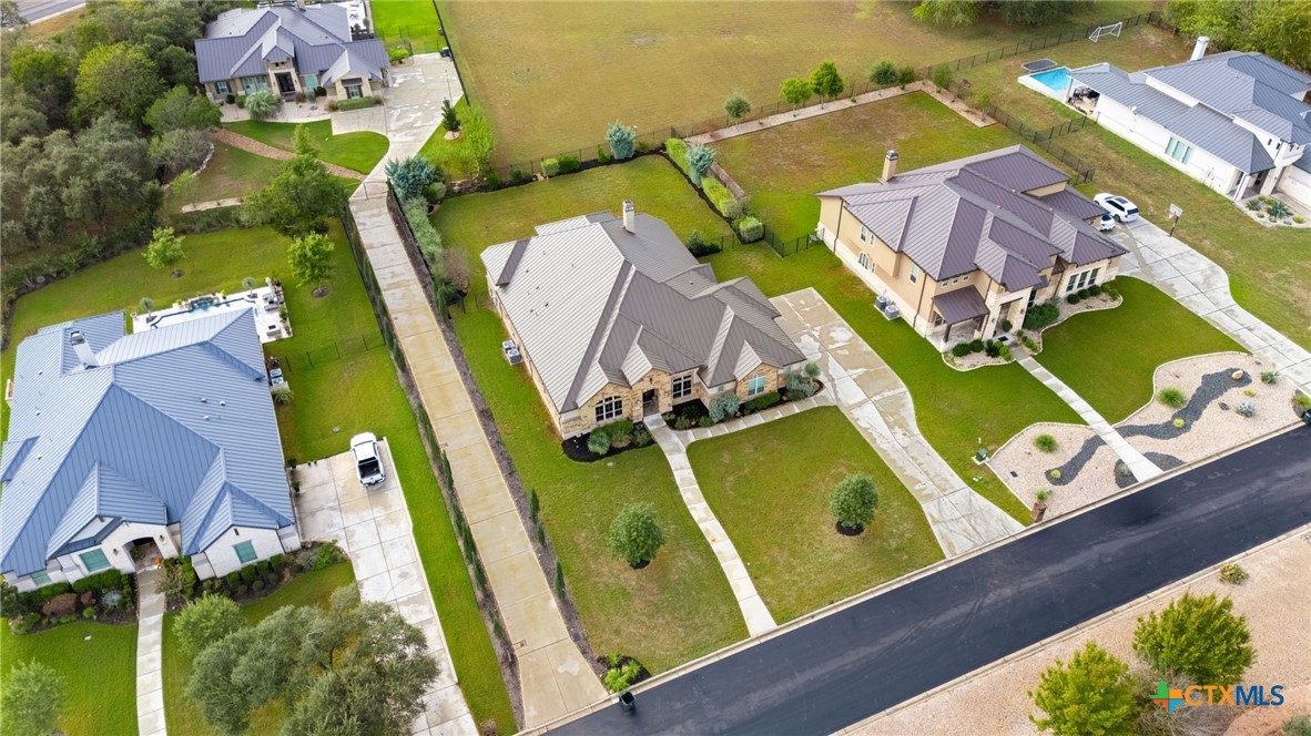 main property photo 24