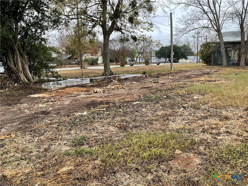 main property photo 14
