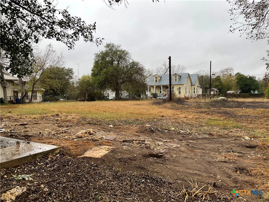 main property photo 16