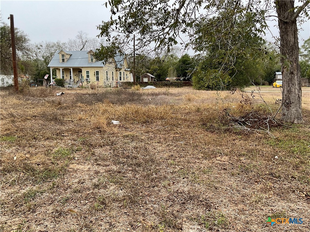 main property photo 7