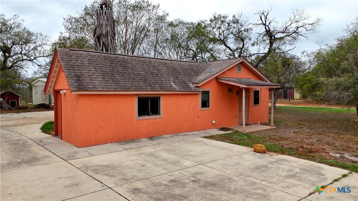 main property photo 41
