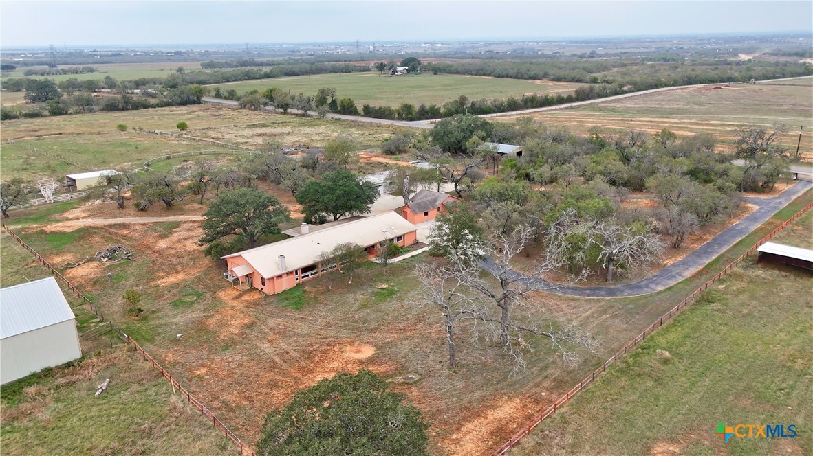 main property photo 9