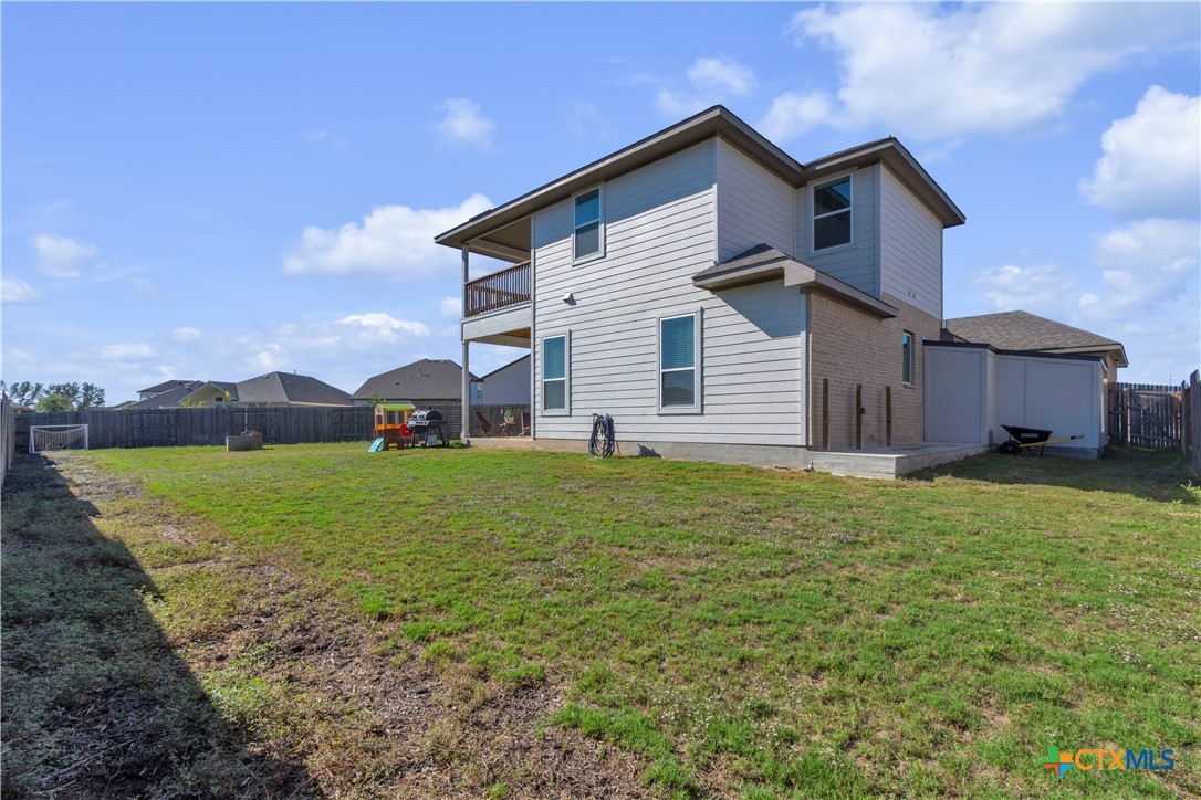 main property photo 36