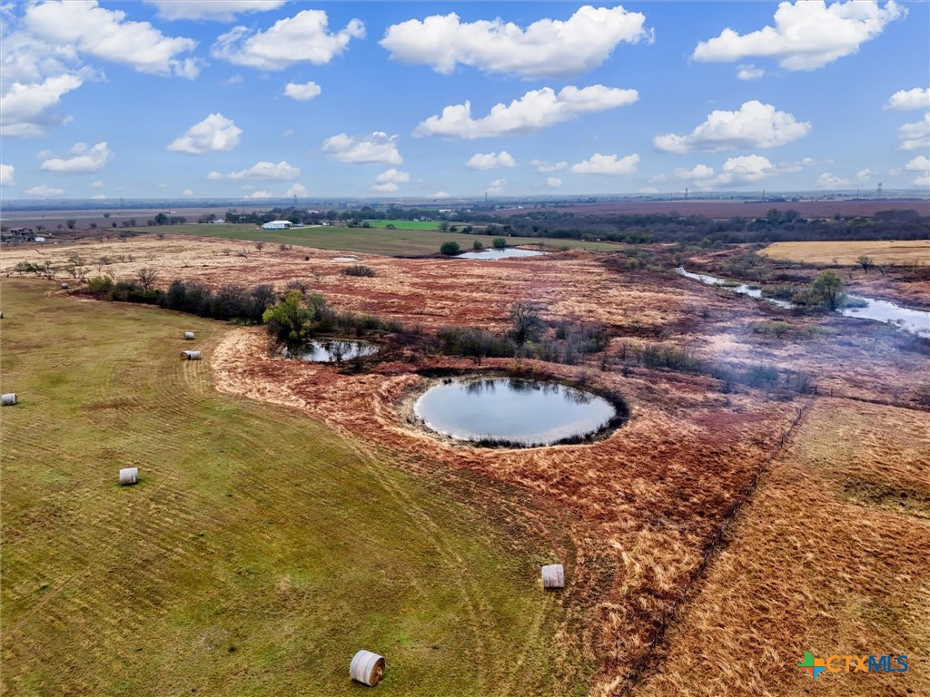 main property photo 11