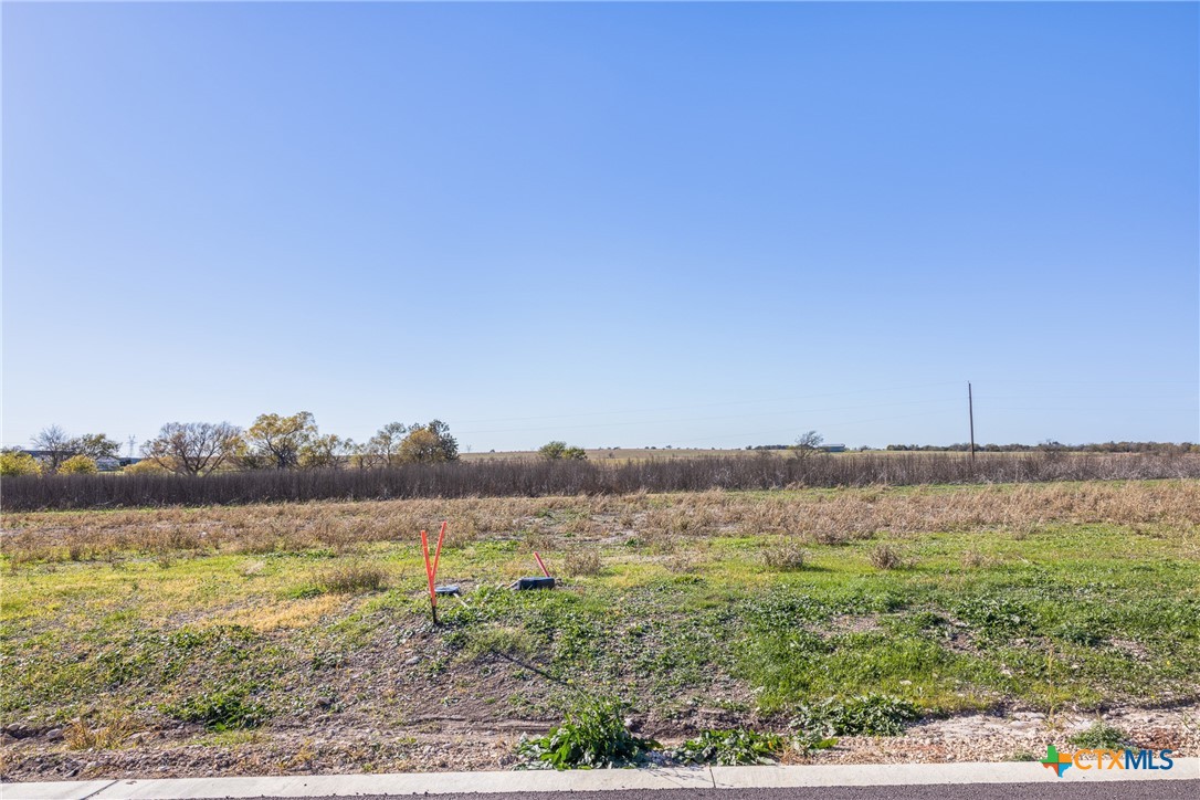 main property photo 10