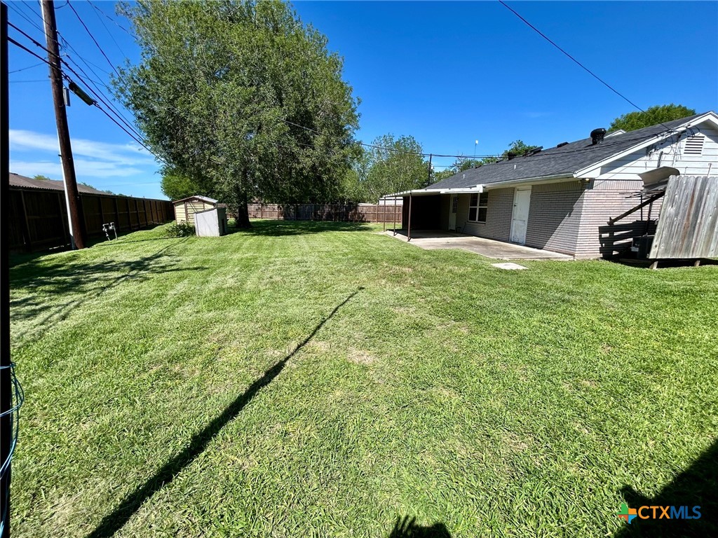 main property photo 10