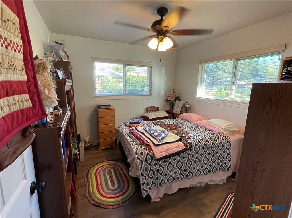 main property photo 10