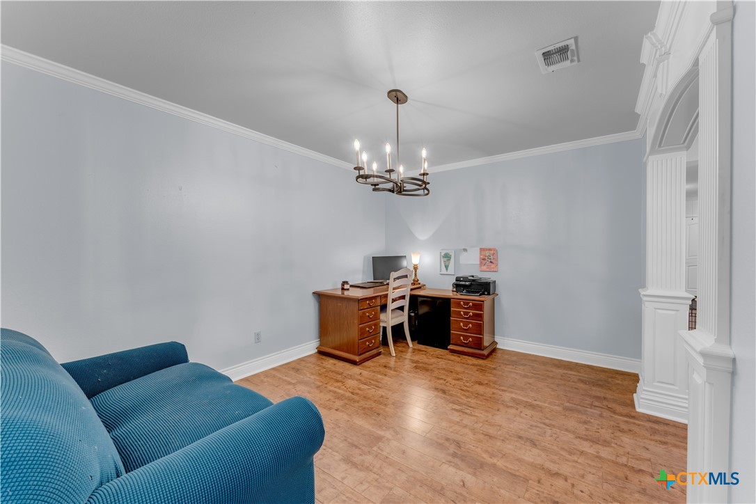 main property photo 16