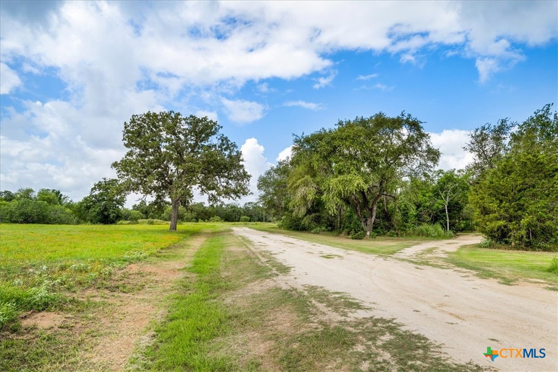 main property photo 33