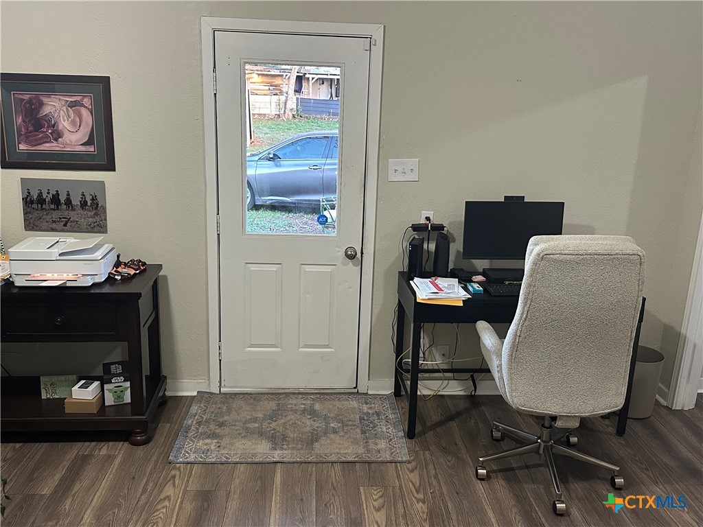 main property photo 3