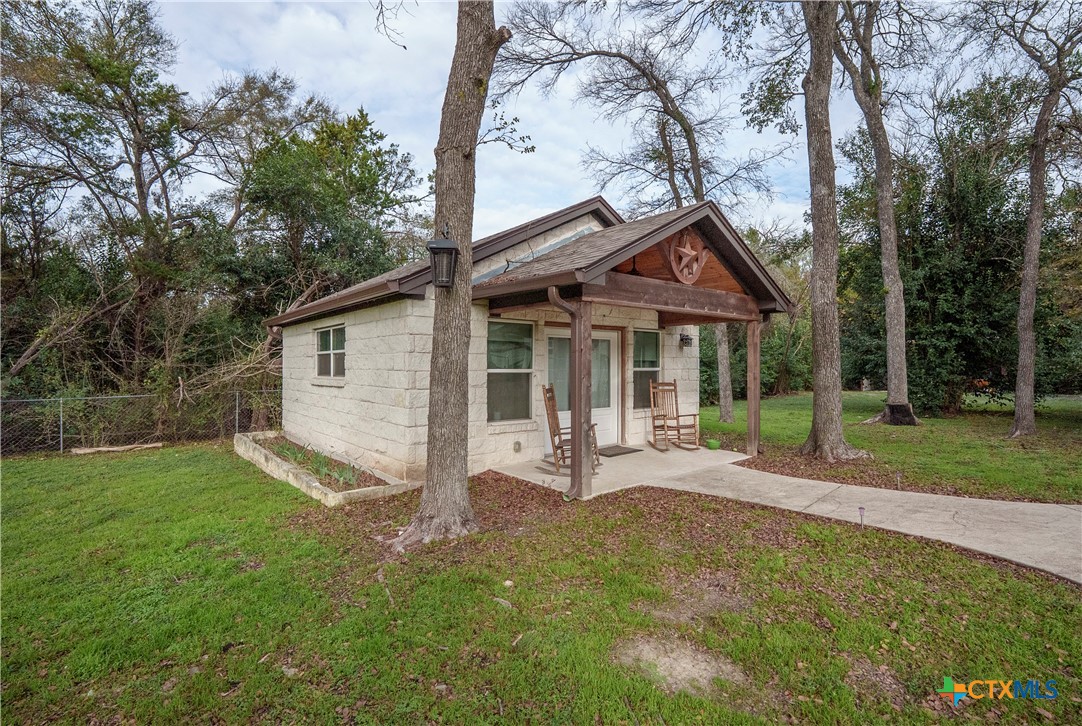 main property photo 39