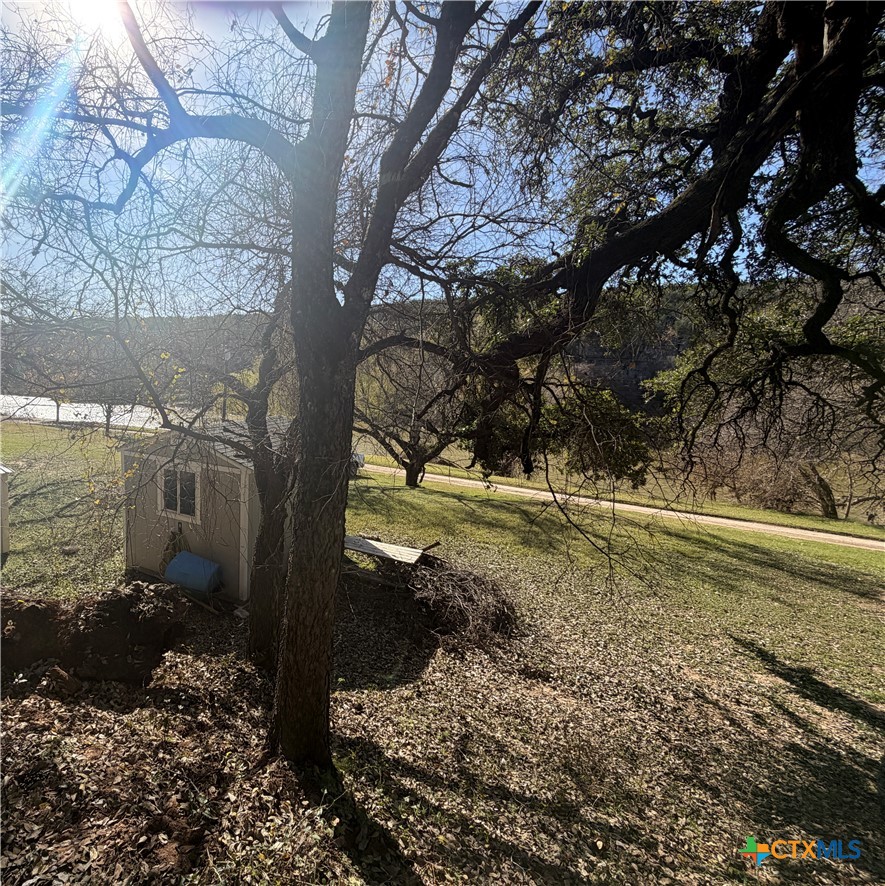 main property photo 10