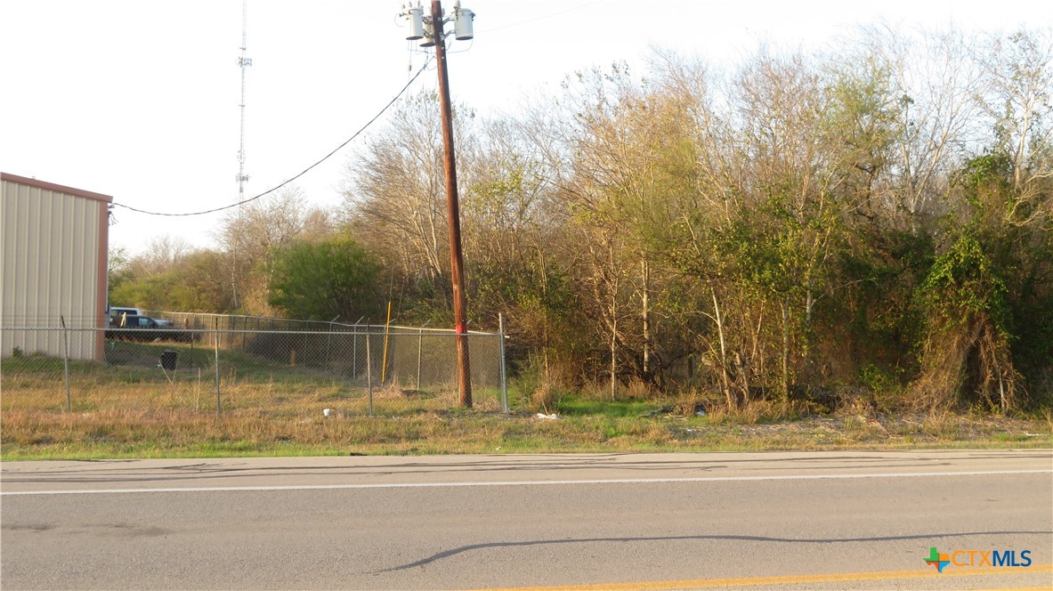 main property photo 5