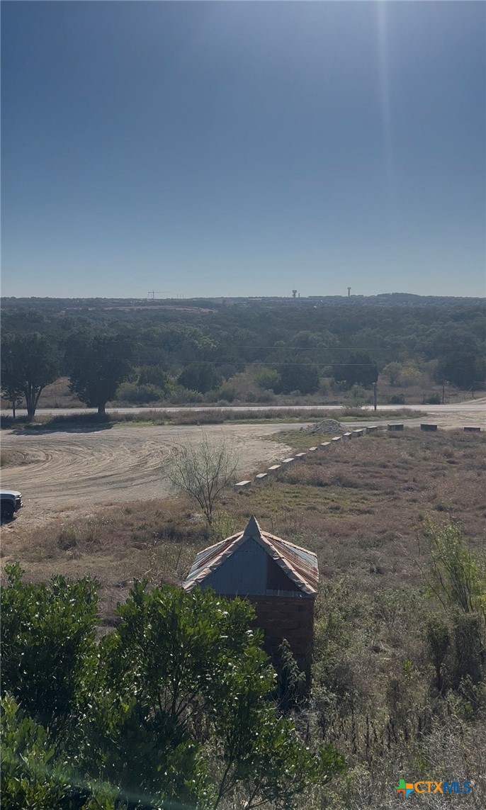 main property photo 25