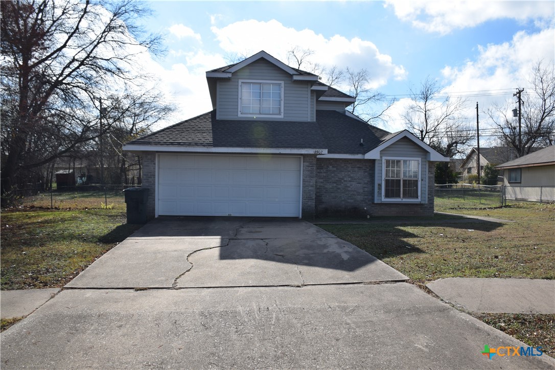 main property photo 7