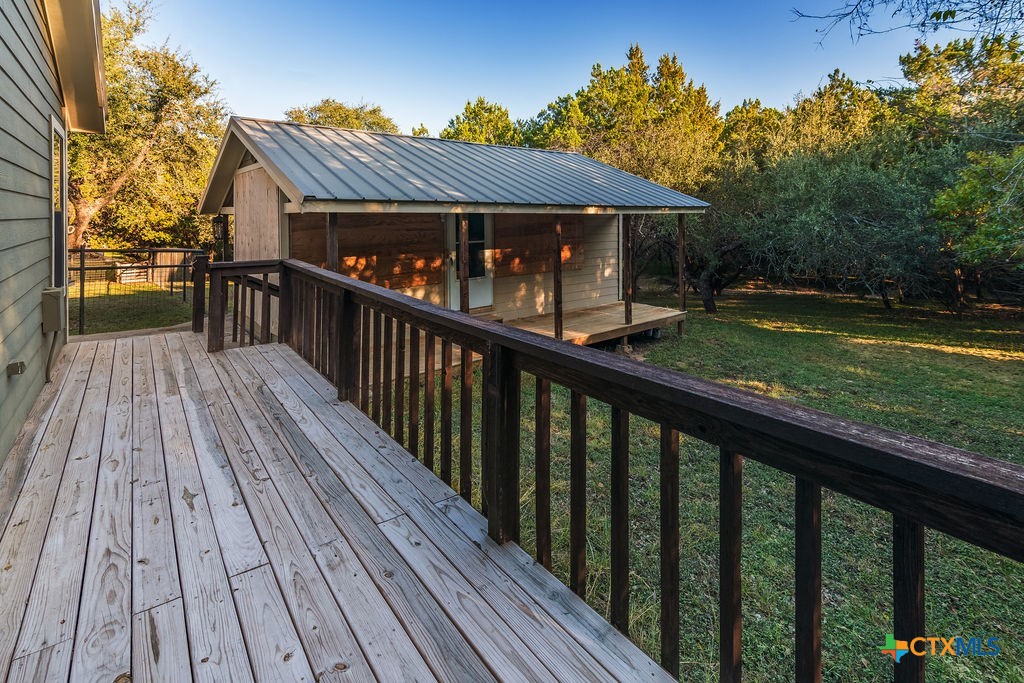 main property photo 18