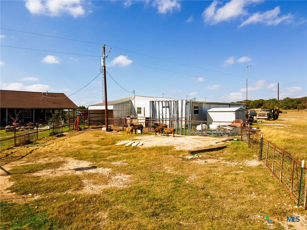 main property photo 13