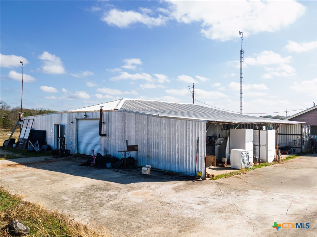 main property photo 15