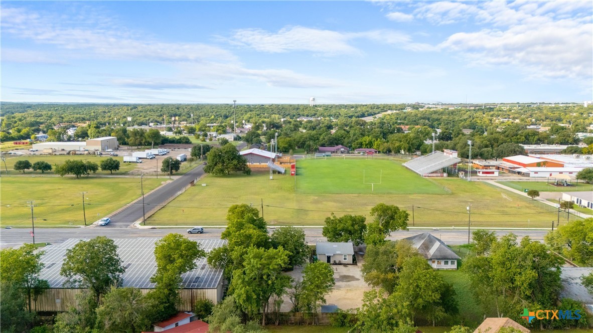 main property photo 12