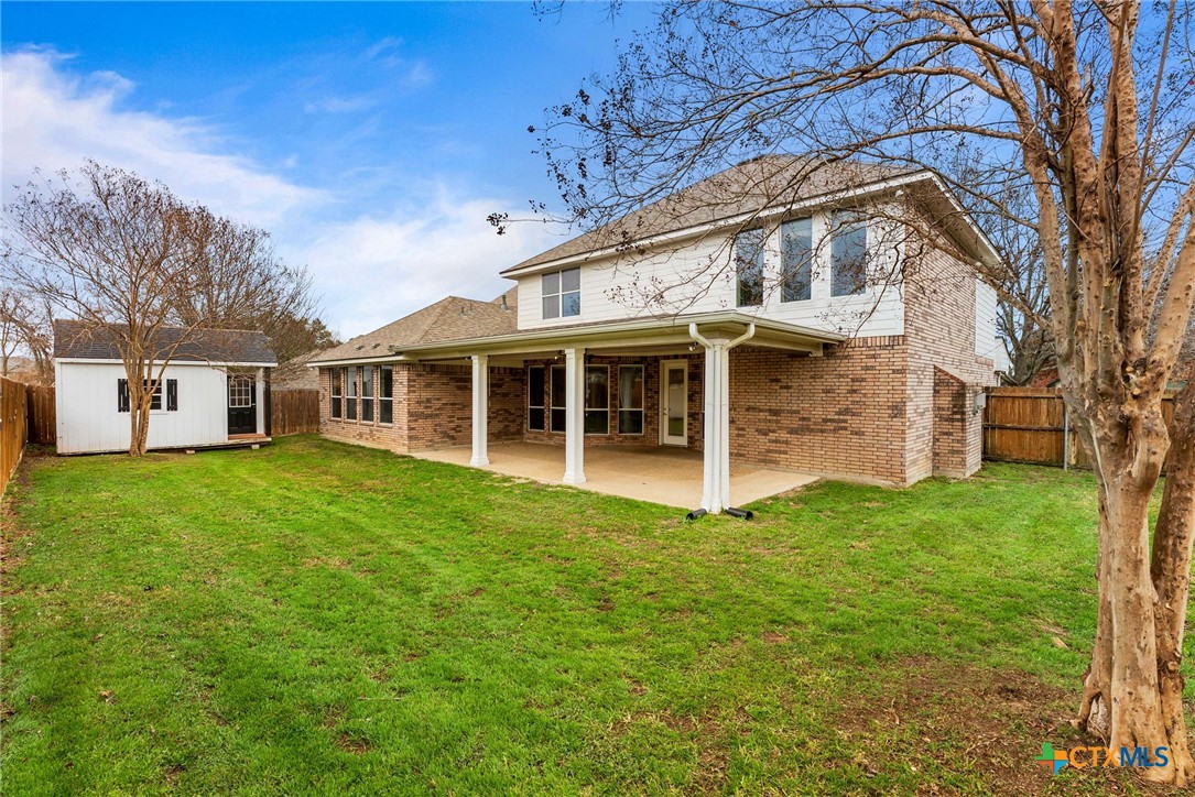 main property photo 31