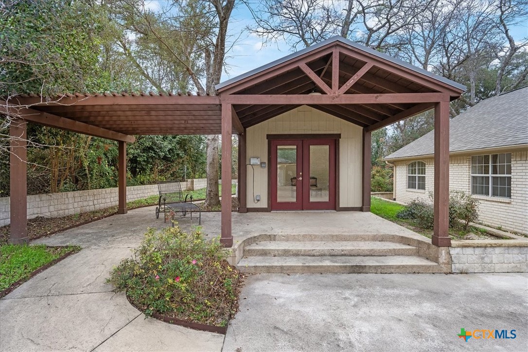 main property photo 5