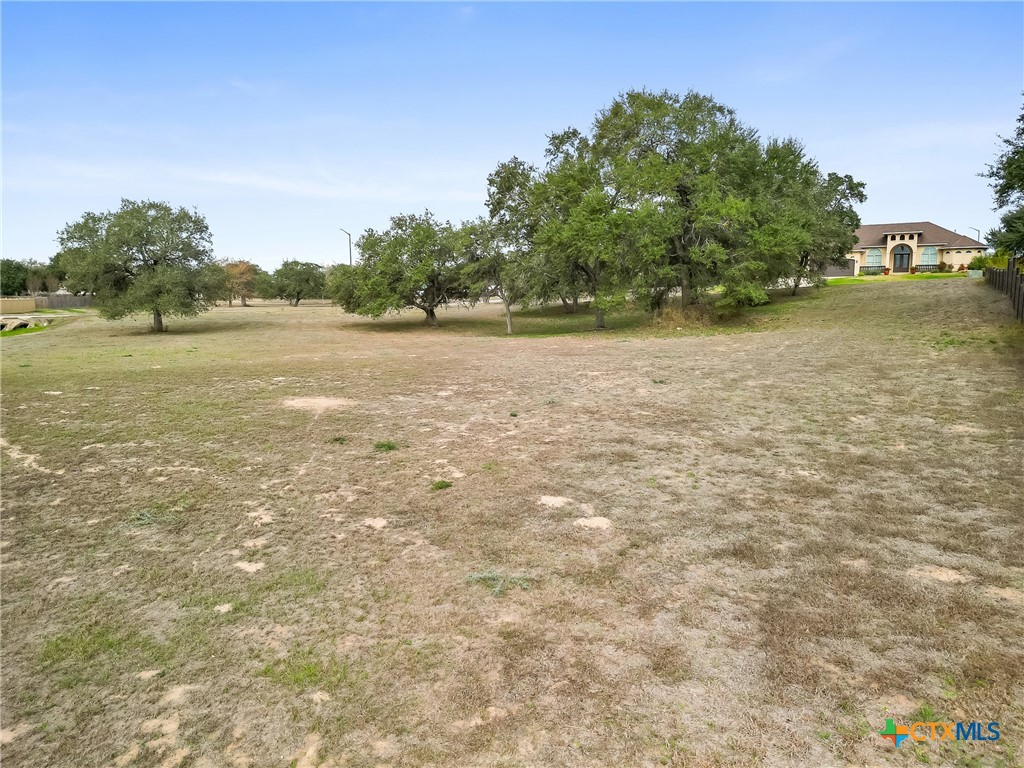main property photo 12