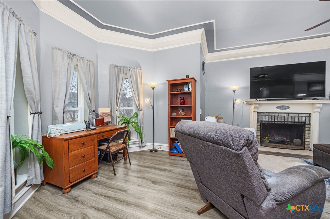 main property photo 8
