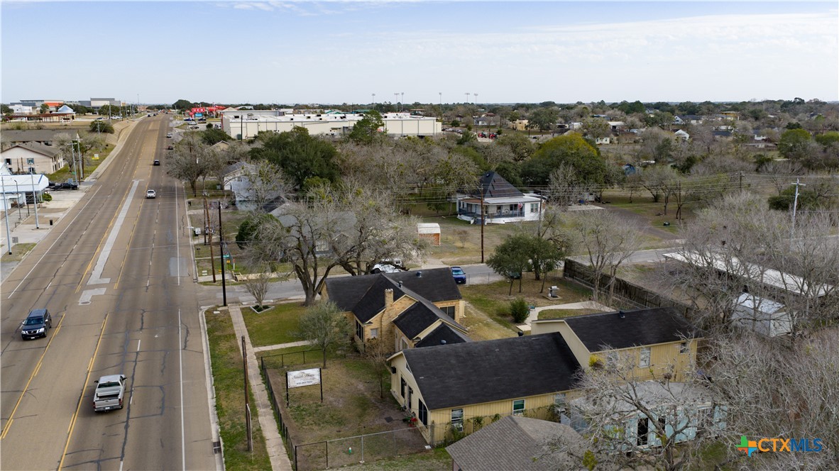 main property photo 30