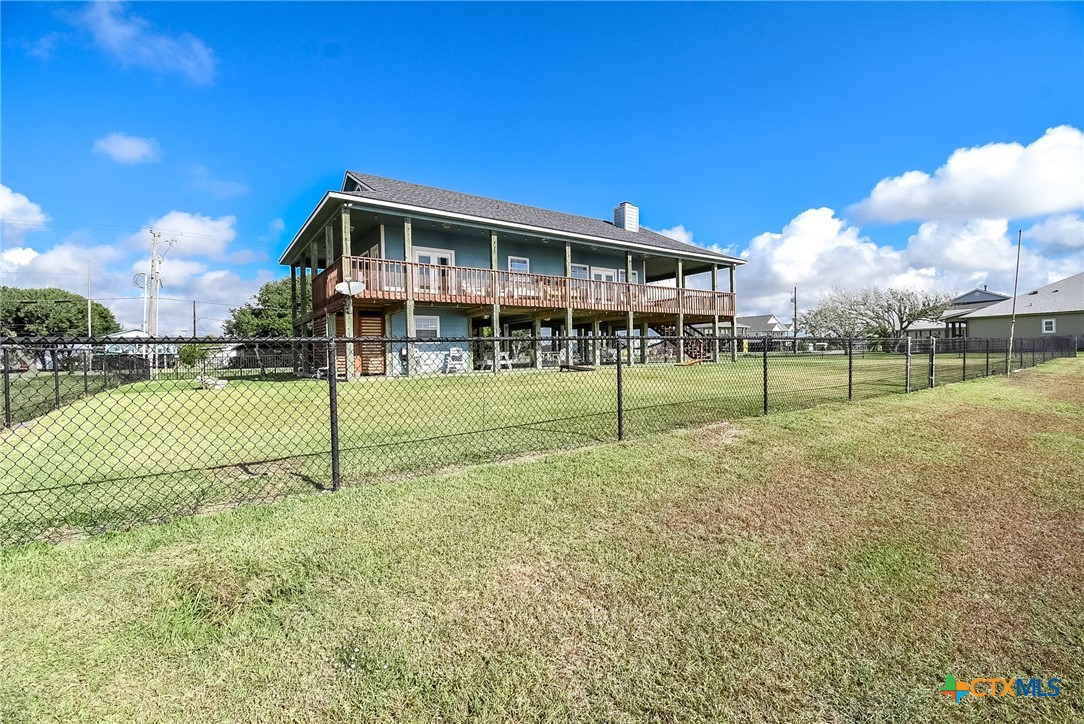 main property photo 40