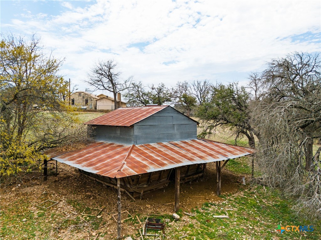 main property photo 38