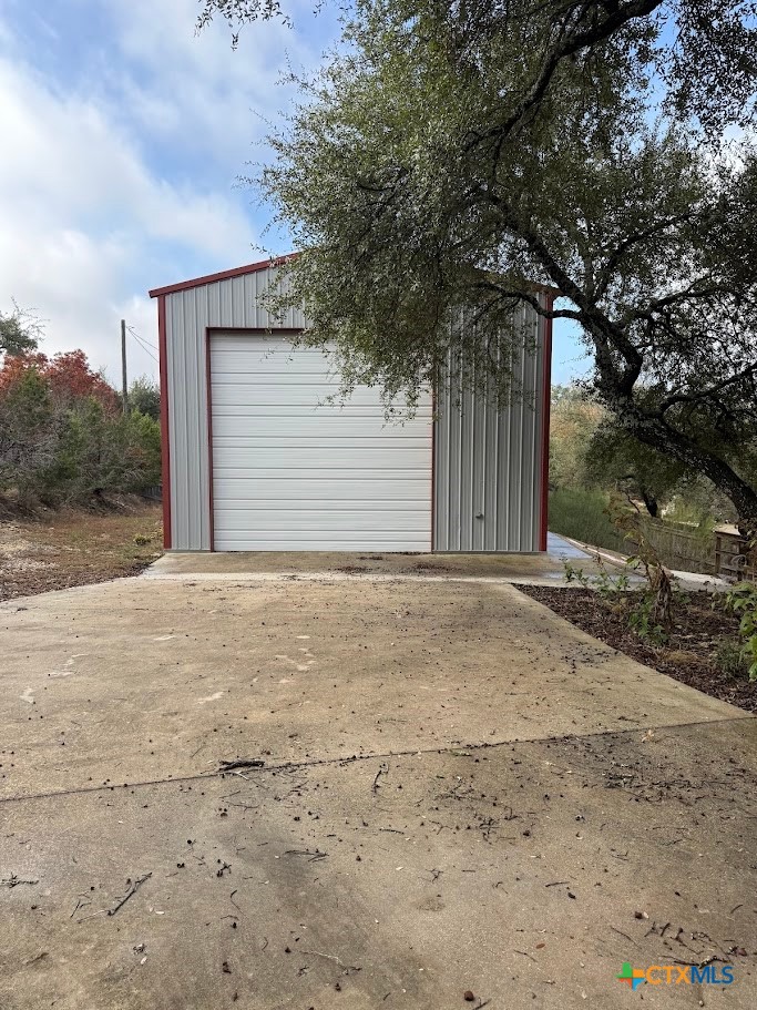 main property photo 46