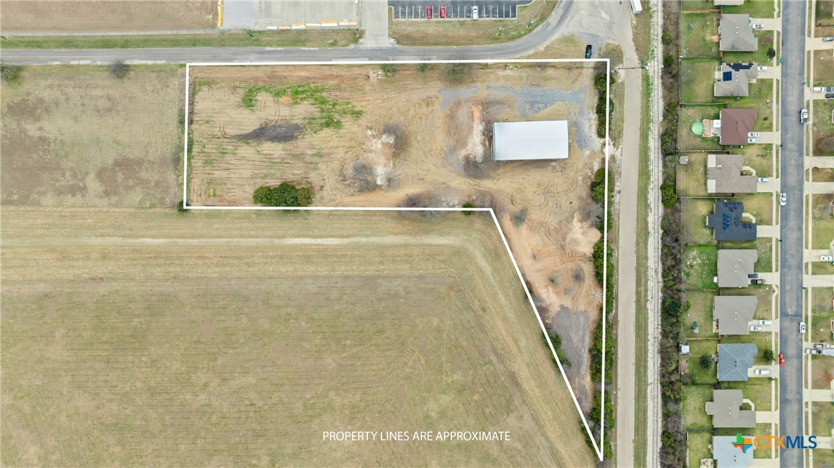 main property photo 31