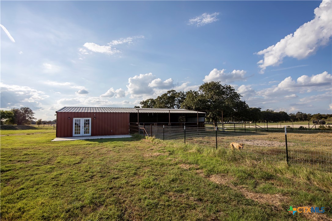 main property photo 20