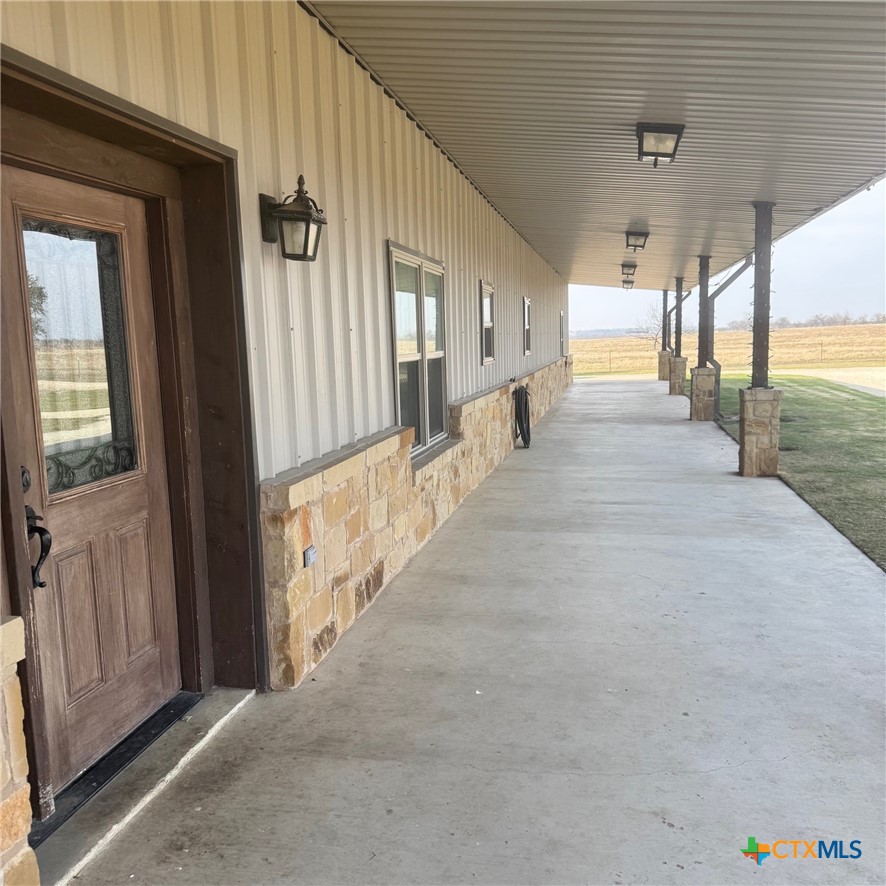 main property photo 33