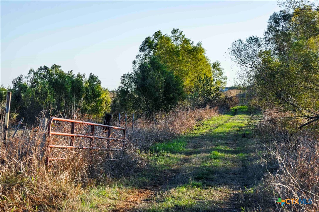 main property photo 7