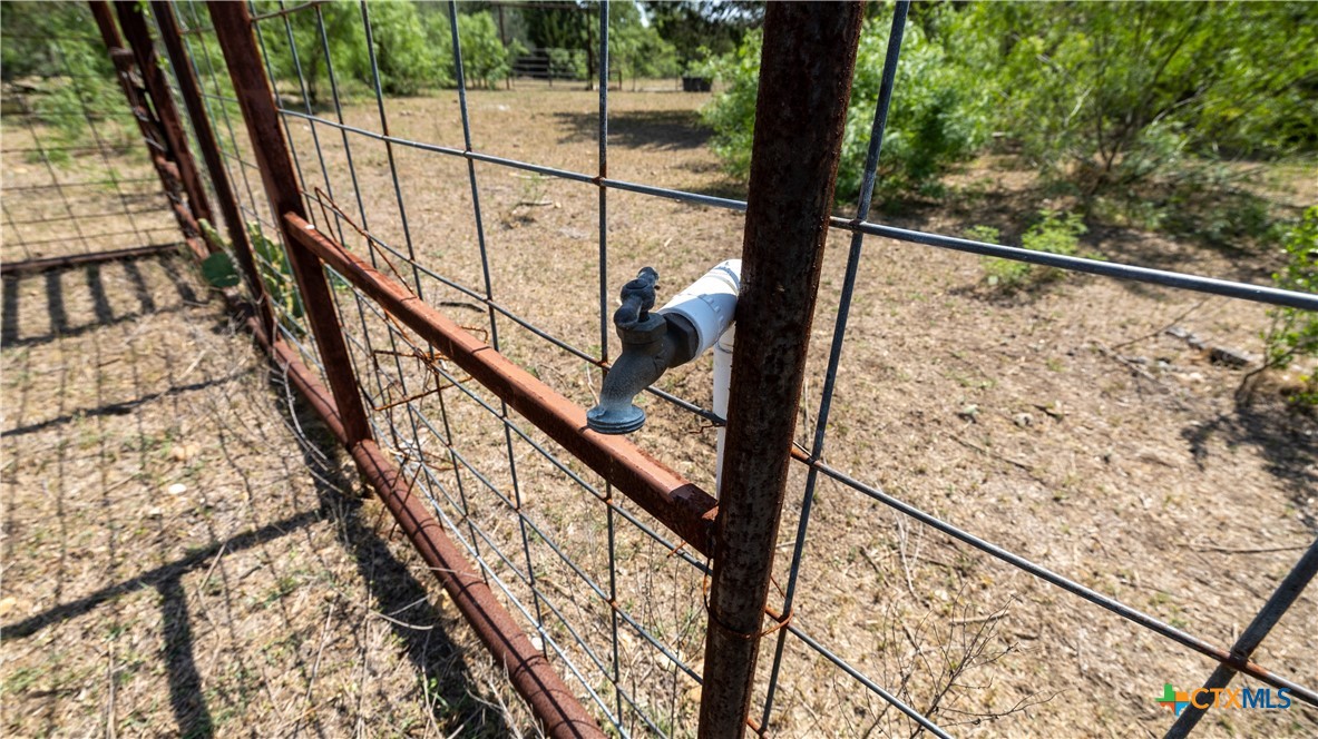 main property photo 25