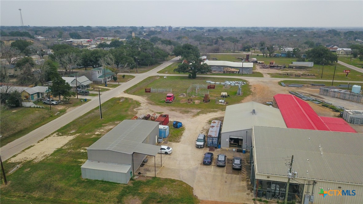 main property photo 4